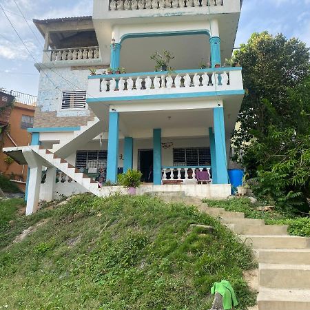 The Water Melon House Apartment Samana Екстериор снимка